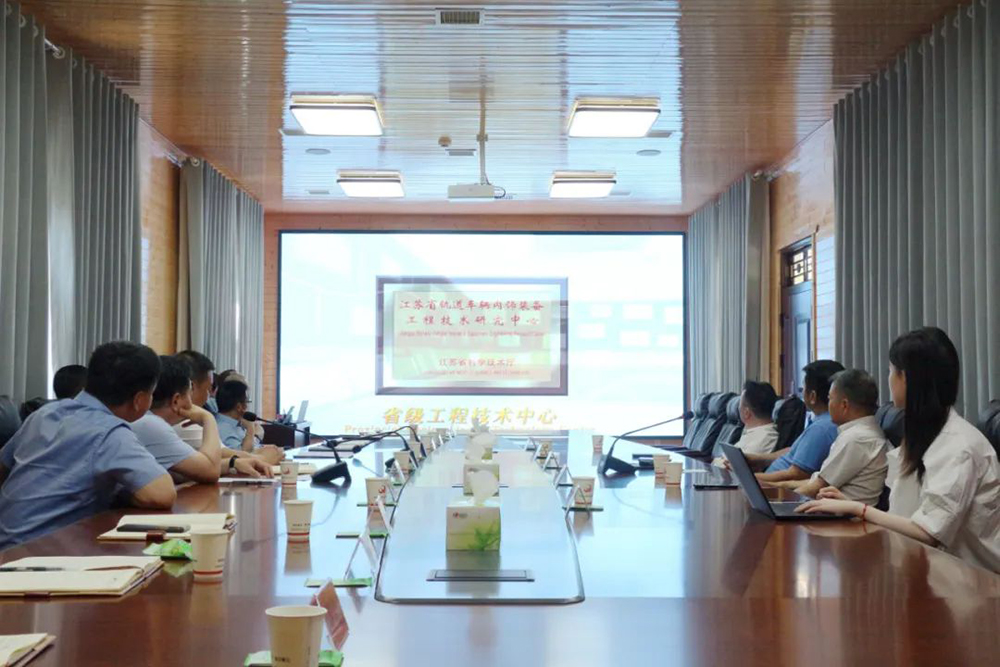 尊龙凯时-人生就是搏与河南省永城市经济开发区开展合作洽谈